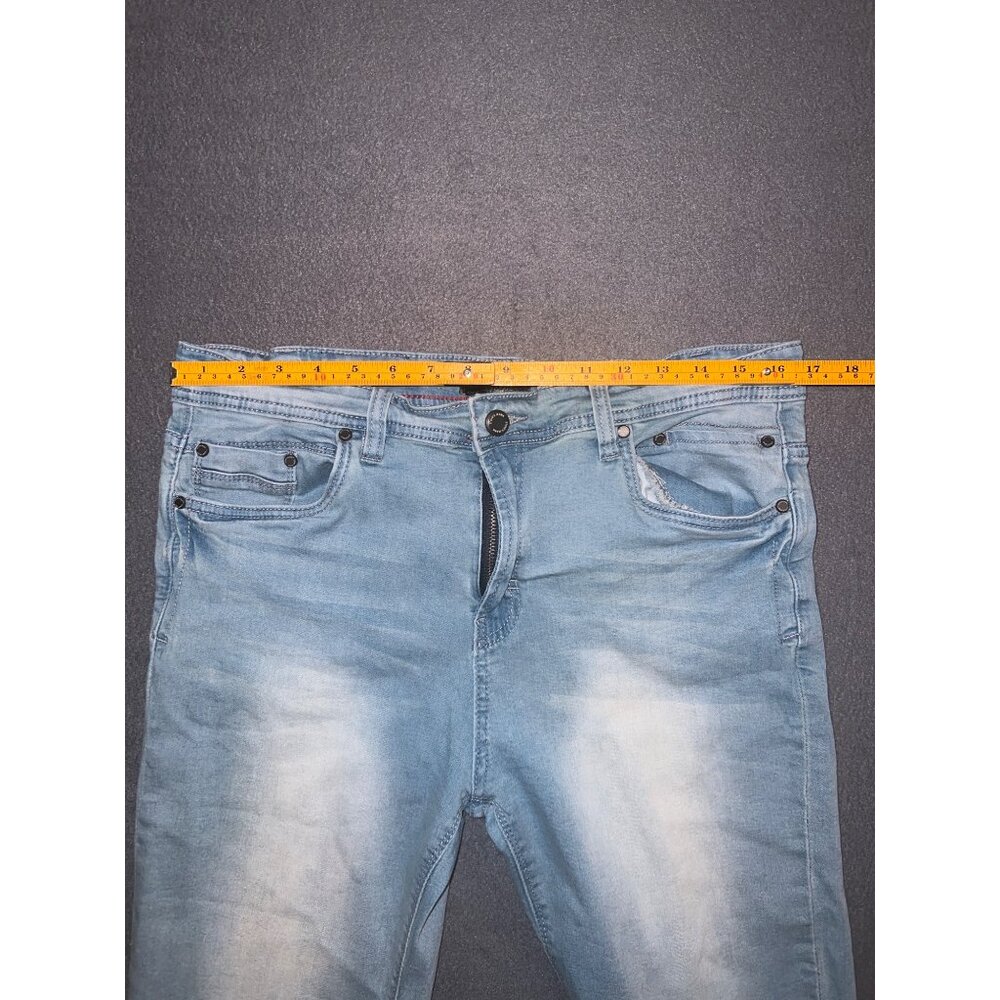 Lot of 3 Men’s Jean Shorts 36 | Levi’s XRAY Steve’s Raw Hem Moto - Picture 12 of 16